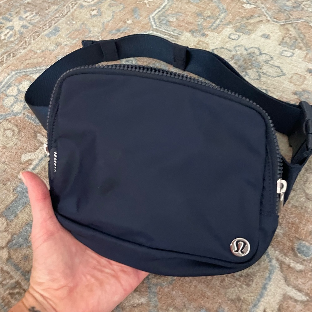 lululemon athletica Navy Belt Bag